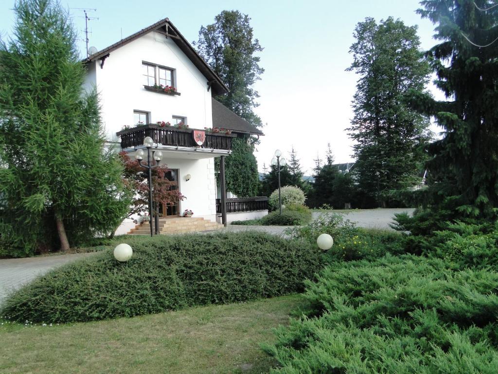 Villa Zerotin Penzion Bed & Breakfast Velké Losiny المظهر الخارجي الصورة