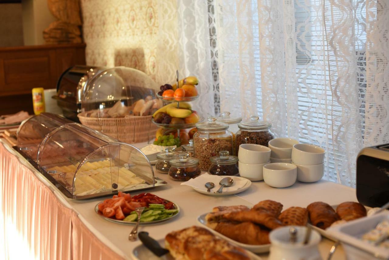 Villa Zerotin Penzion Bed & Breakfast Velké Losiny المظهر الخارجي الصورة